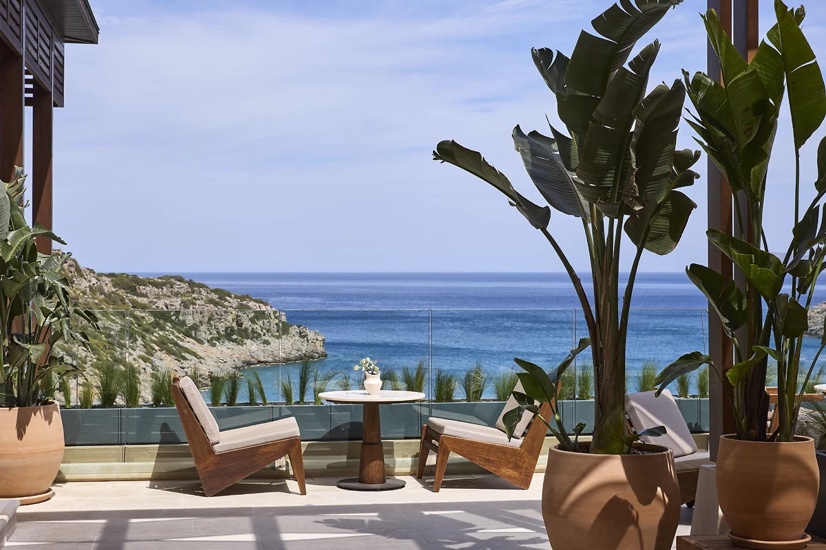 Terrasse du bar Crystal Box, Daios Cove