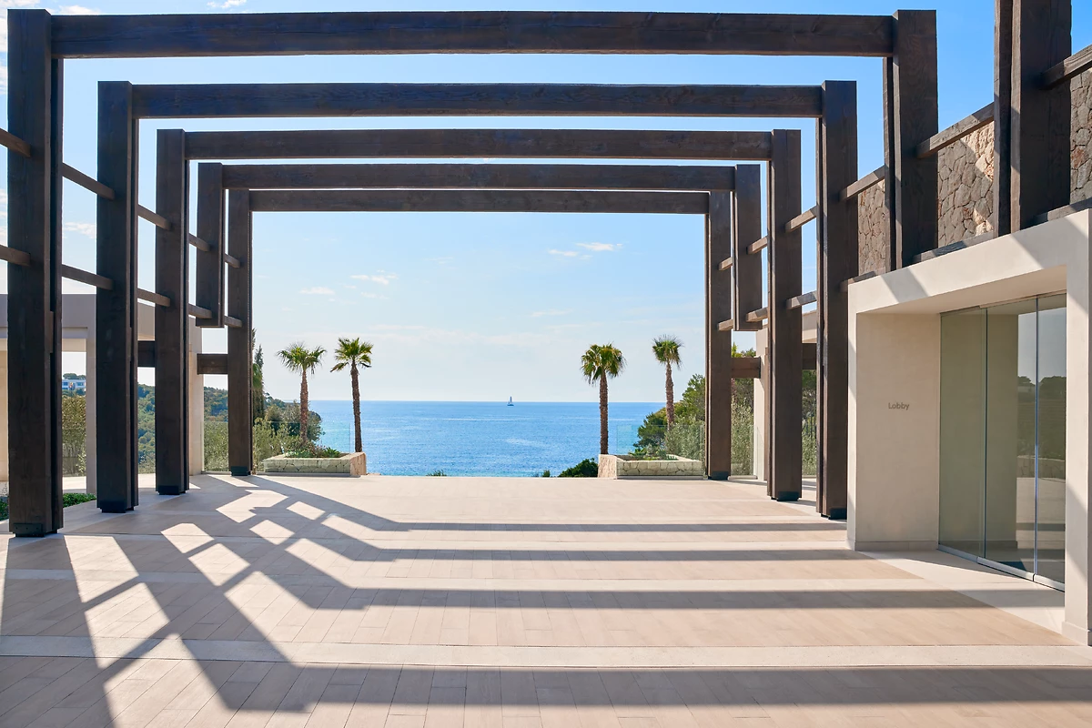 Entrée de l'hôtel, Ikos Porto Petro