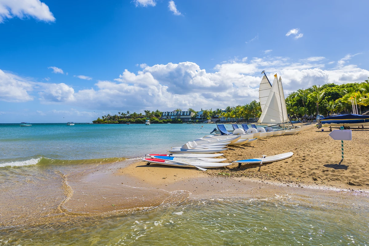 Planches de surf sur la plage, Balaclava