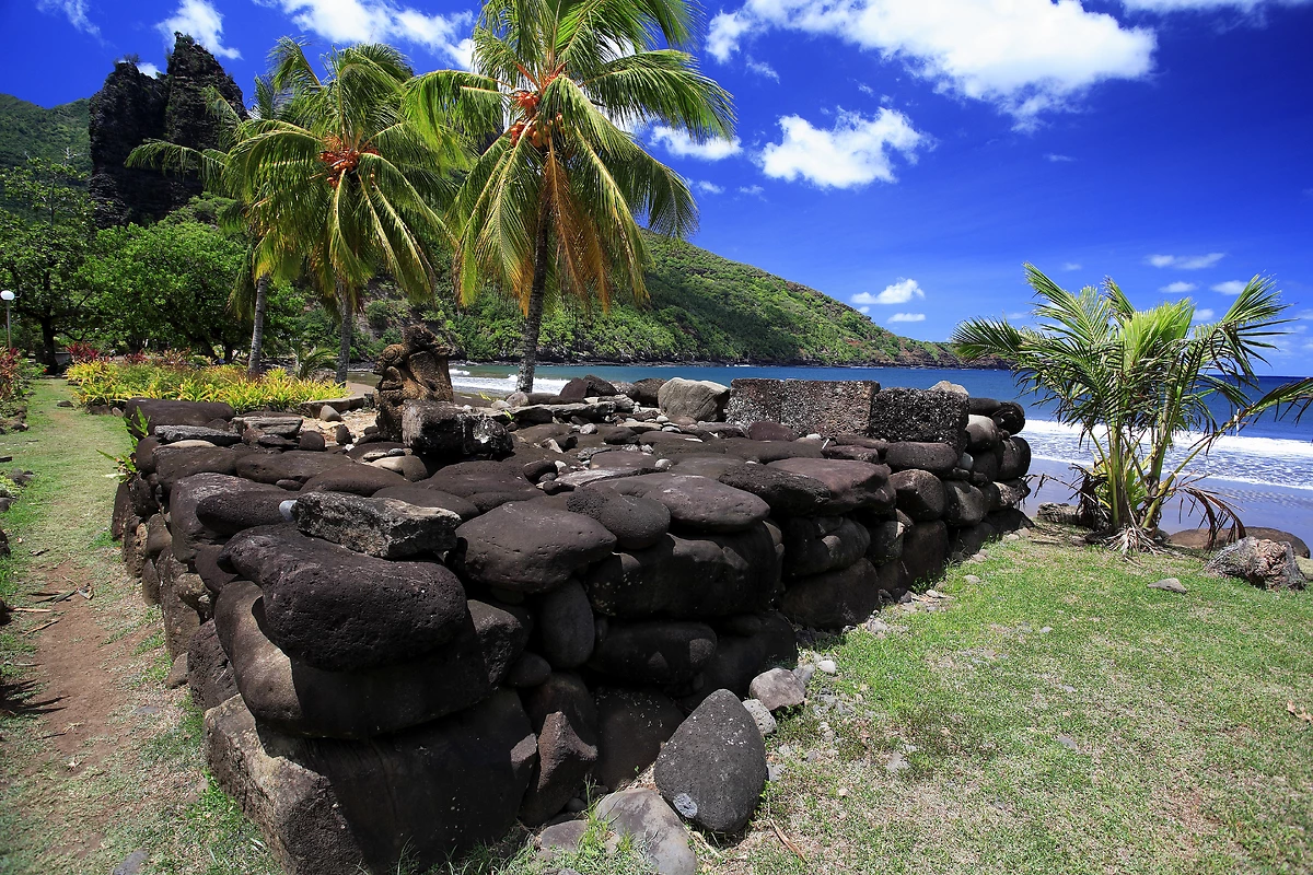 Site archéologique de Kamuihei, île de Nuku Hiva, Marquises,