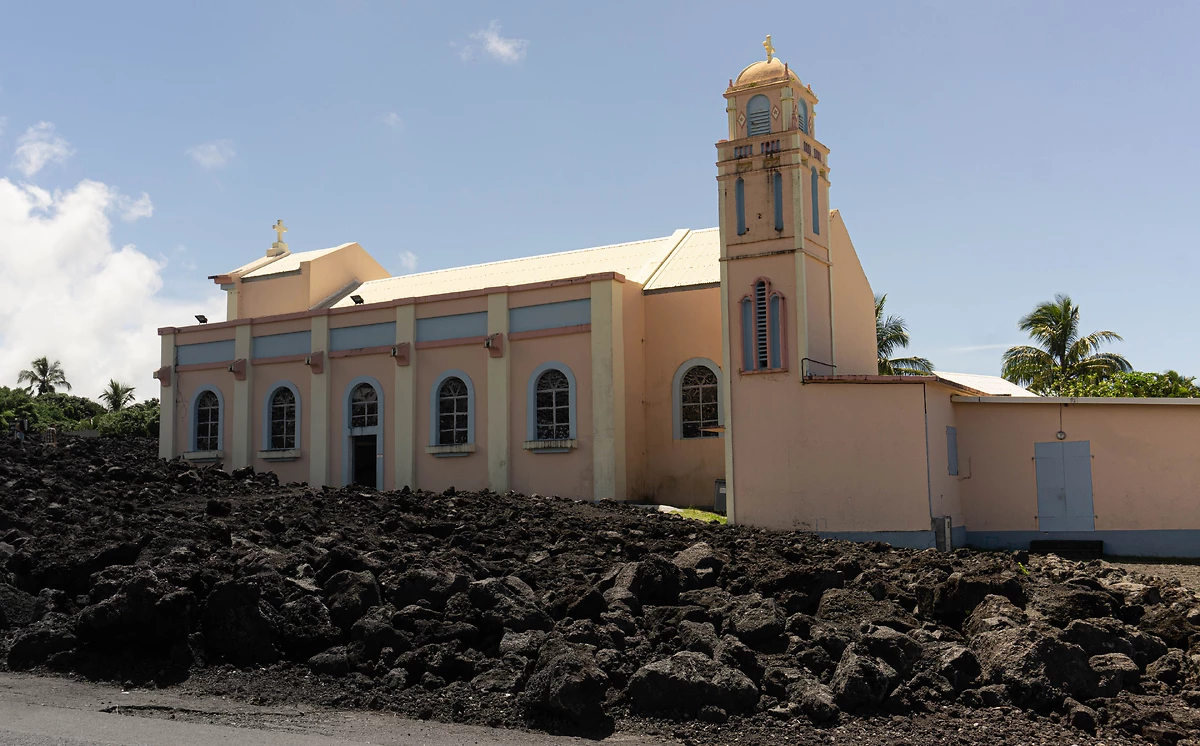 Église Notre-Dame-des-Laves, Piton Sainte-Rose, Île de la Réunion
