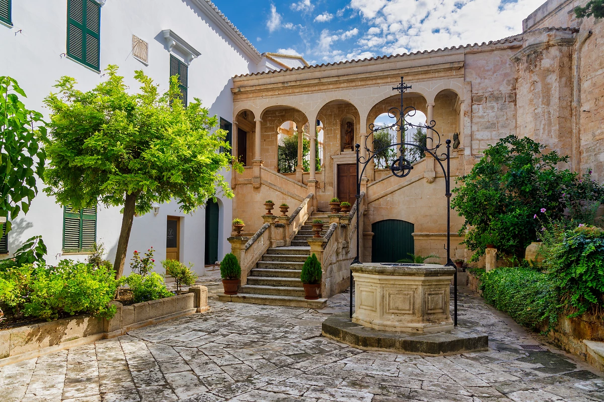 Place, Ciutadella, Minorque