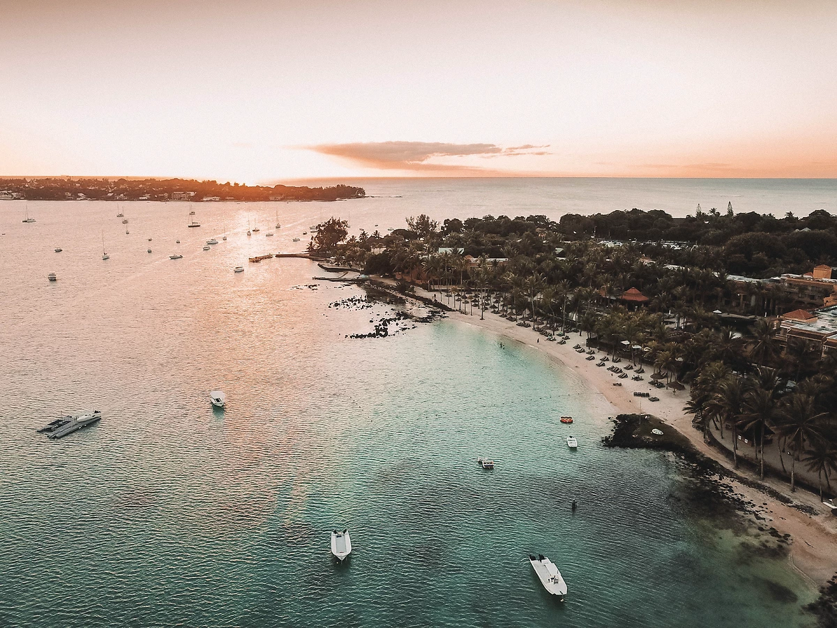 Mauricia Beachcomber Resort & Spa - 4*