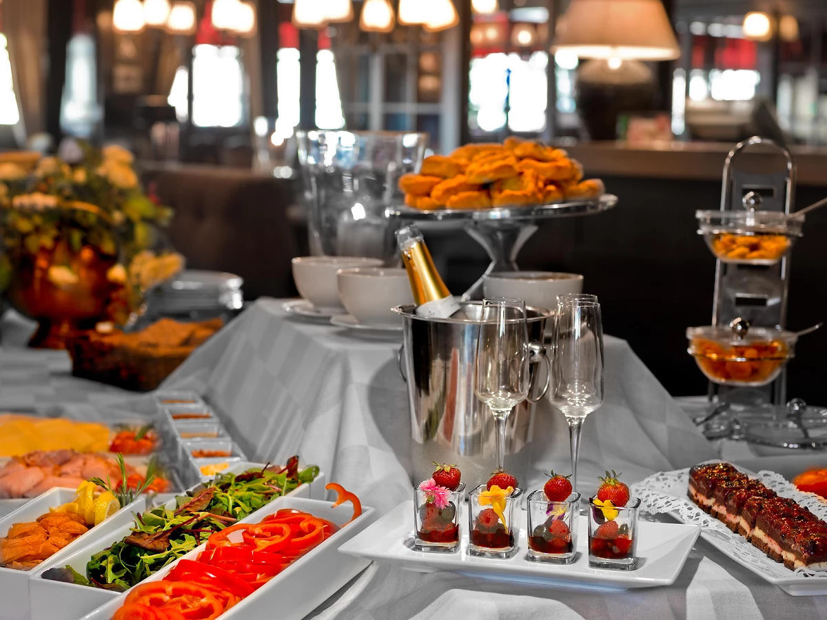 Arctic City Hotel - 4