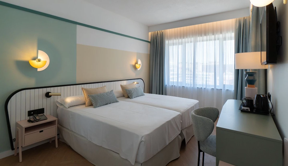 Image Chambre classique balcon