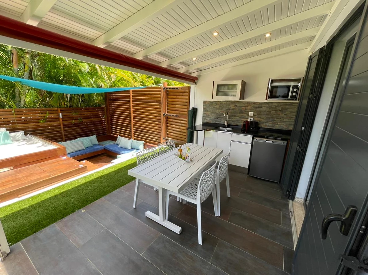 Image Suite groupe communicante