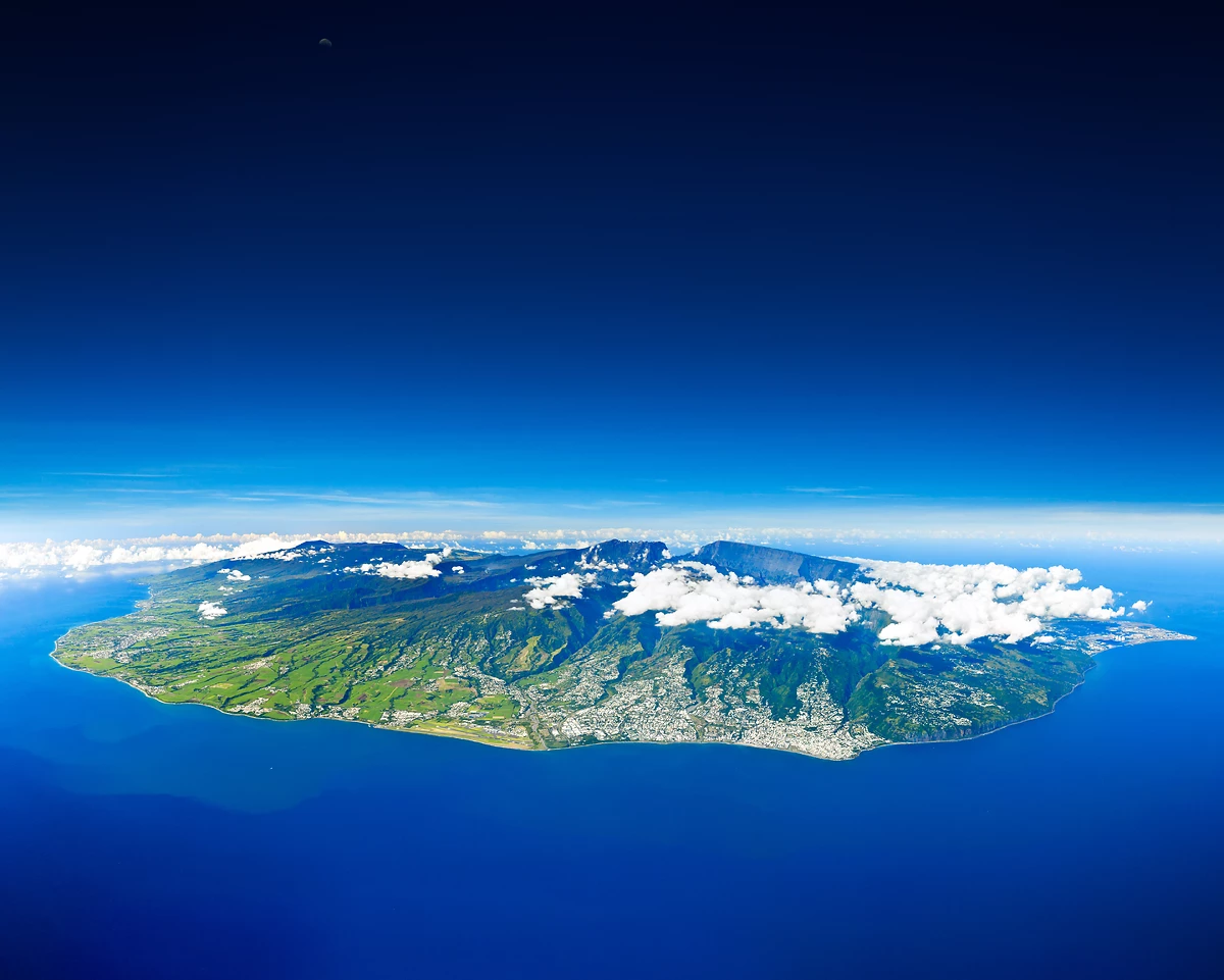 Vue aérienne de l'île de la Réunion