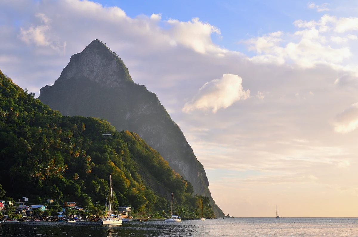 Petit Piton, Baie de la Soufrière, Sainte-Lucie