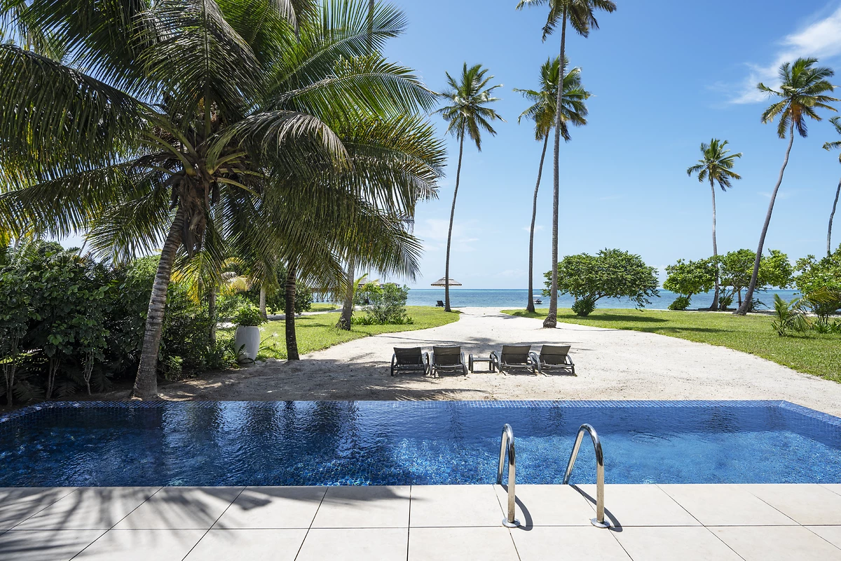 Image Villa frangipanier front d'océan avec piscine