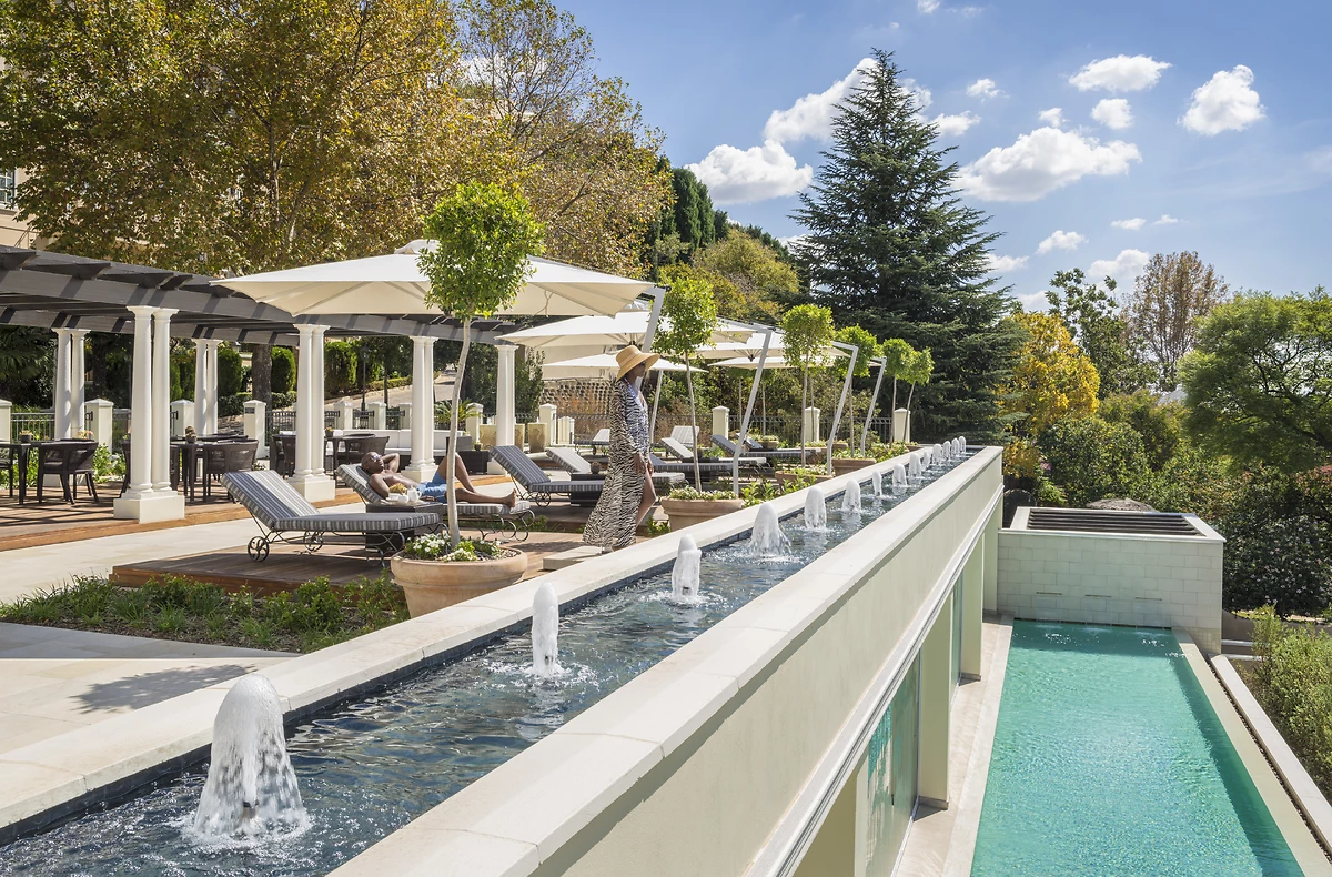 Visuel Hotel - Four Seasons Hotel The Westcliff 5*