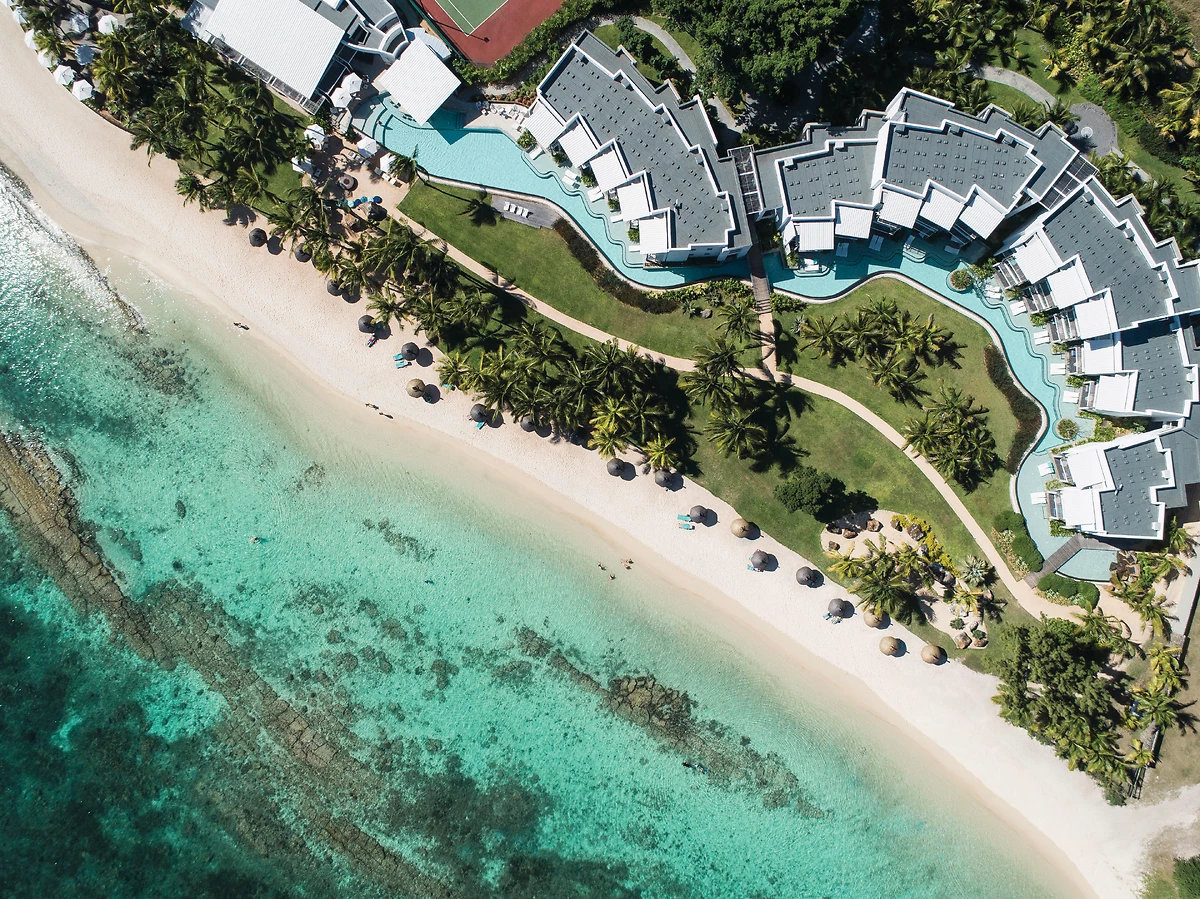 Victoria Beachcomber Resort & Spa