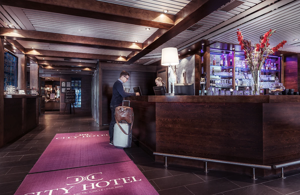 Arctic City Hotel - 2