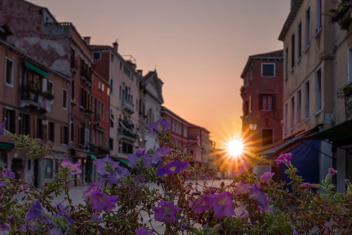 Lever du soleil sur Venise, Vénétie