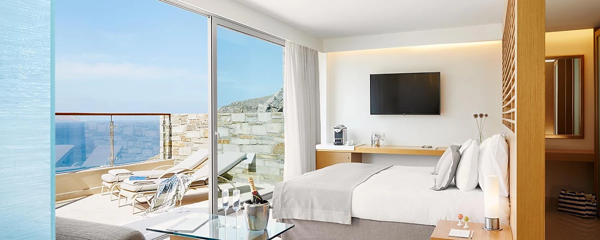 Image Chambre deluxe avec bain à remous sur le balcon