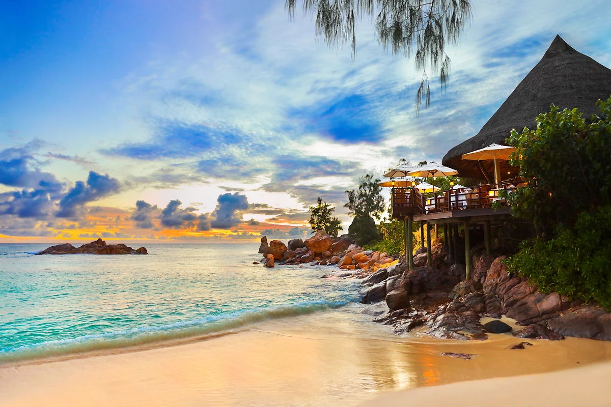 Restaurant avec vue sur la mer, Seychelles