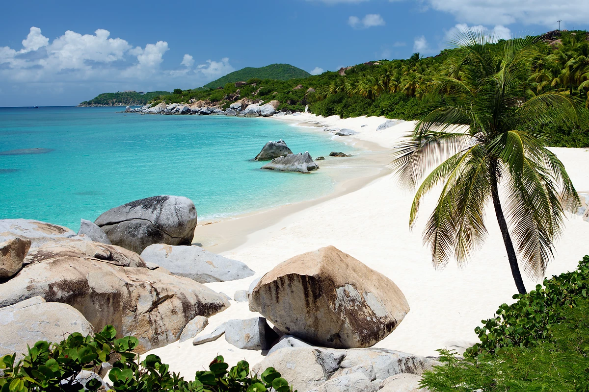 Plage Les Bains sur l'île de Virgin Gorda, Îles Vierges Britanniques