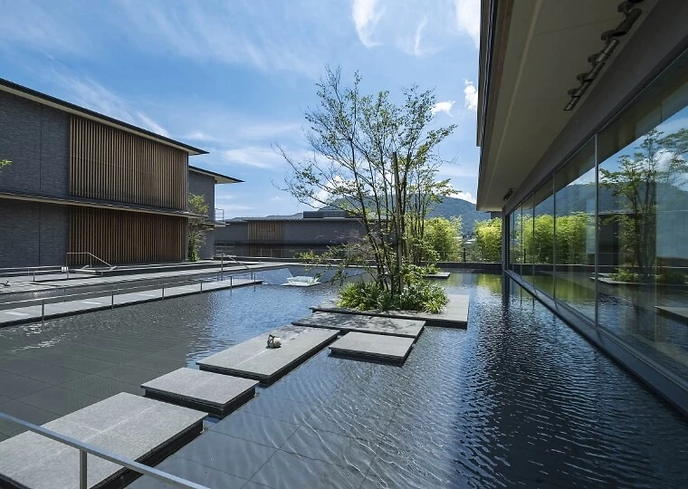 Visuel Hotel - Gora Karaku