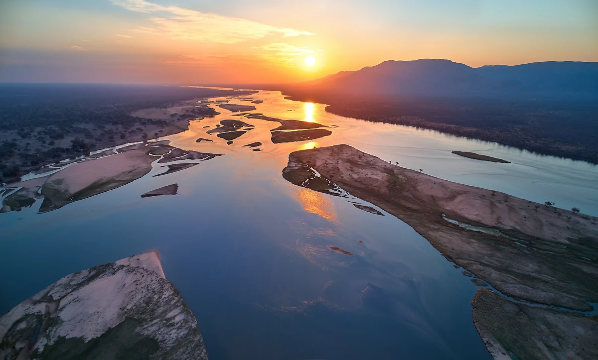 Vue aérienne du fleuve Zambèze