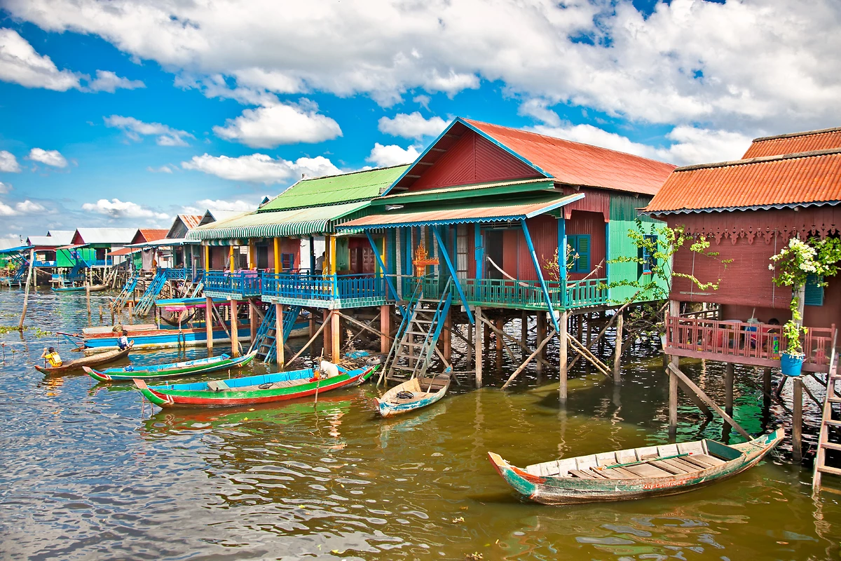 Village flottant de Komprongpok, lac de Tonle Sap, Cambodge