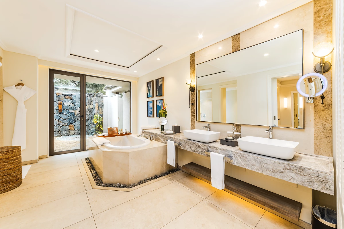 Maradiva Villas Resort & Spa - 5.5* - 11