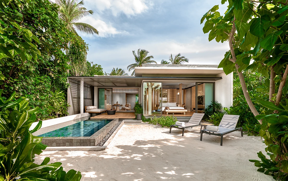 Image Villa plage avec piscine - lever de soleil