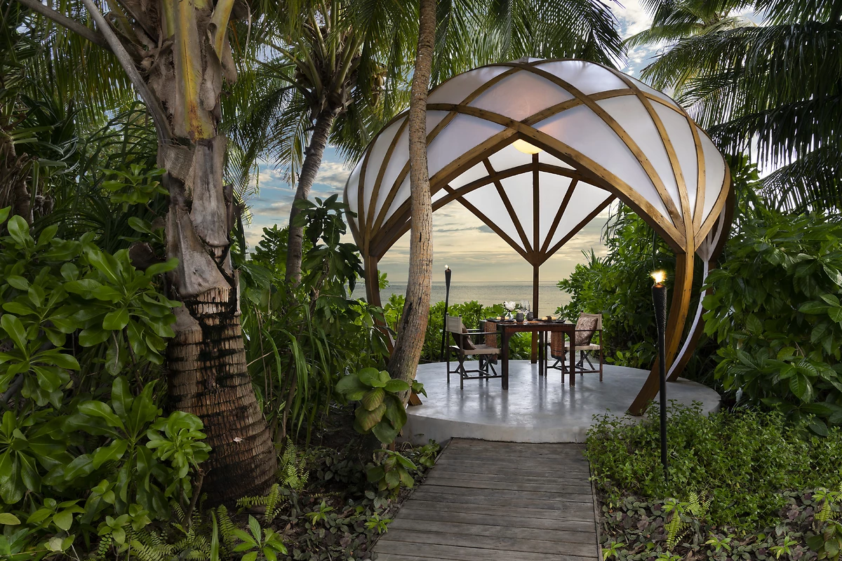 Restaurant Tribal, Niyama Private Islands Maldives, atoll de Dhaalu, Maldives