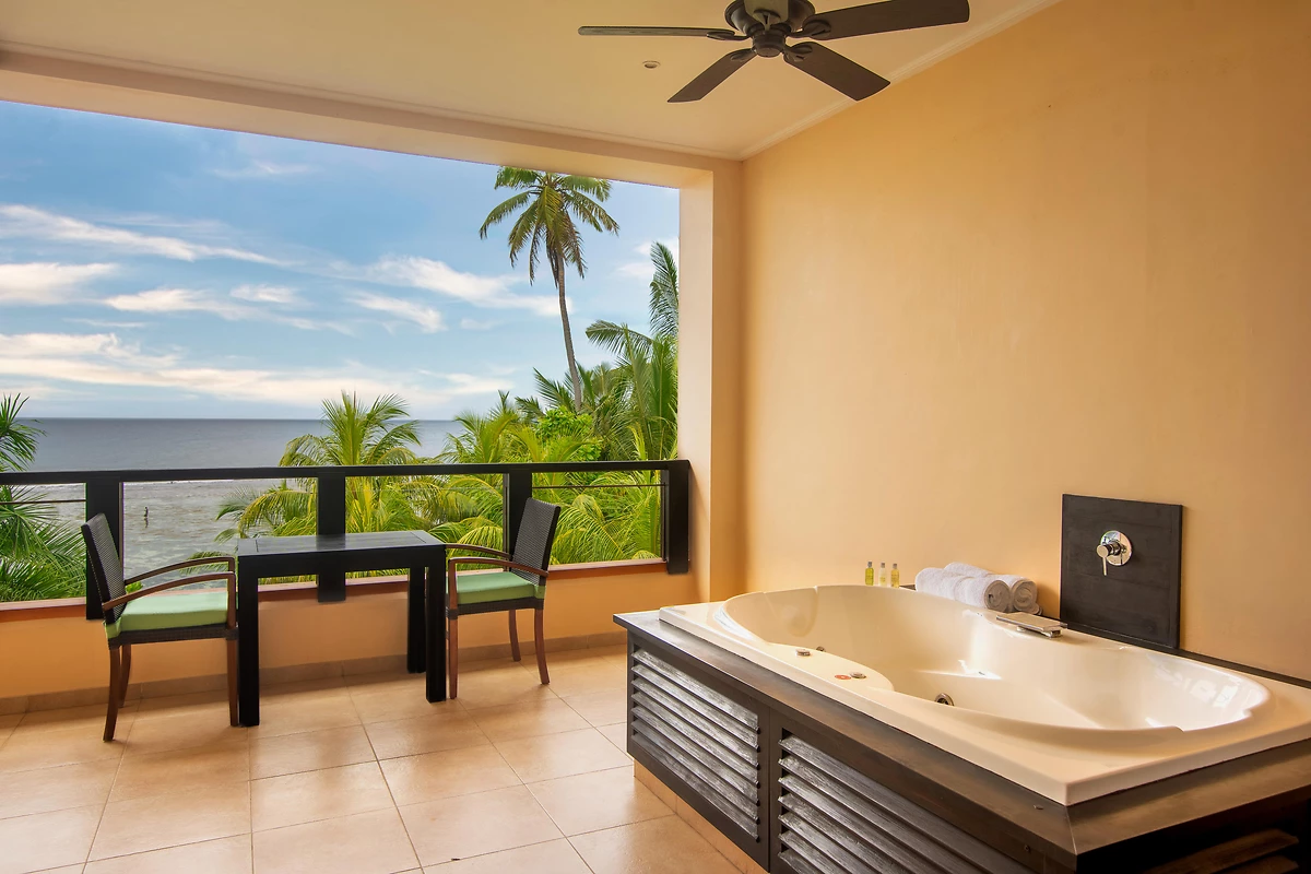 DoubleTree by Hilton Seychelles Allamanda - 4* - 15