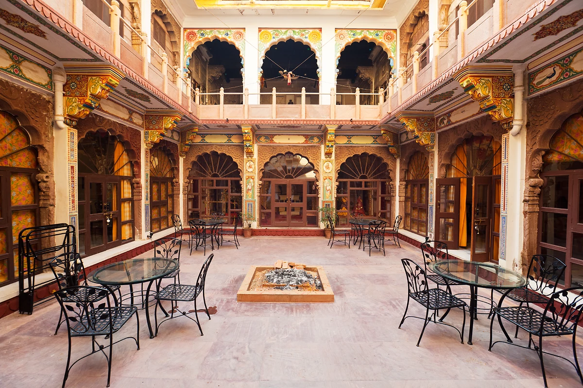 Heritage Palace, Inde