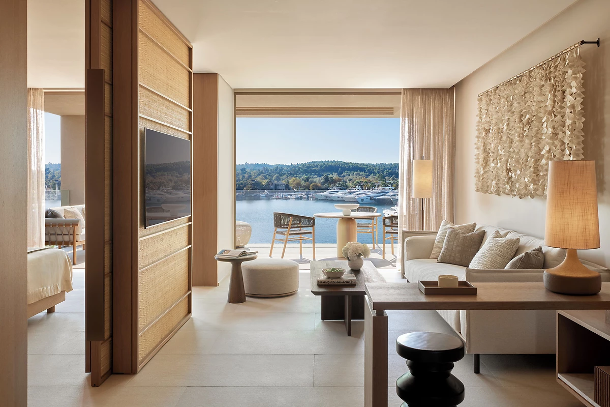 Image Suite junior marina