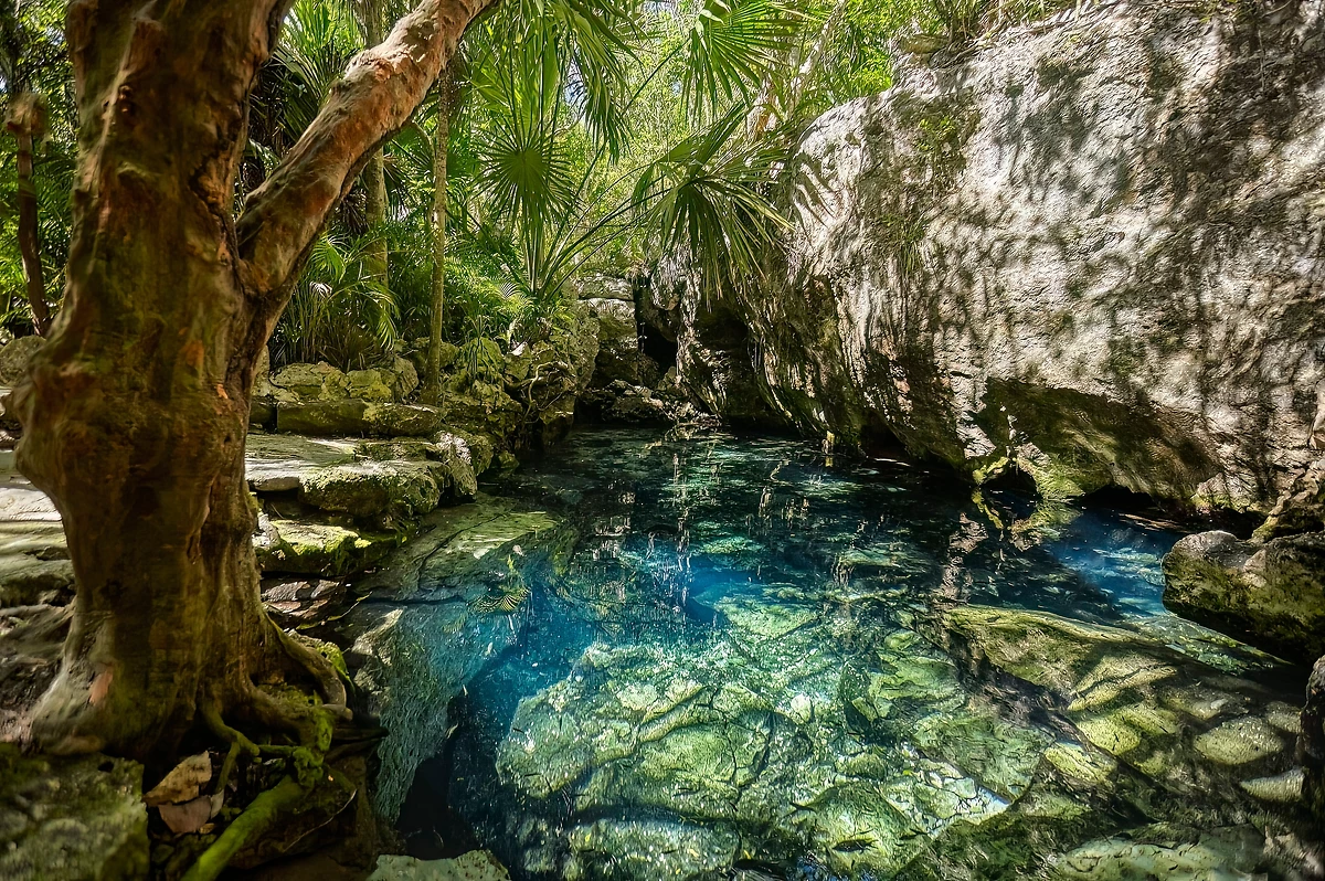 Cenote Azul, Mexique