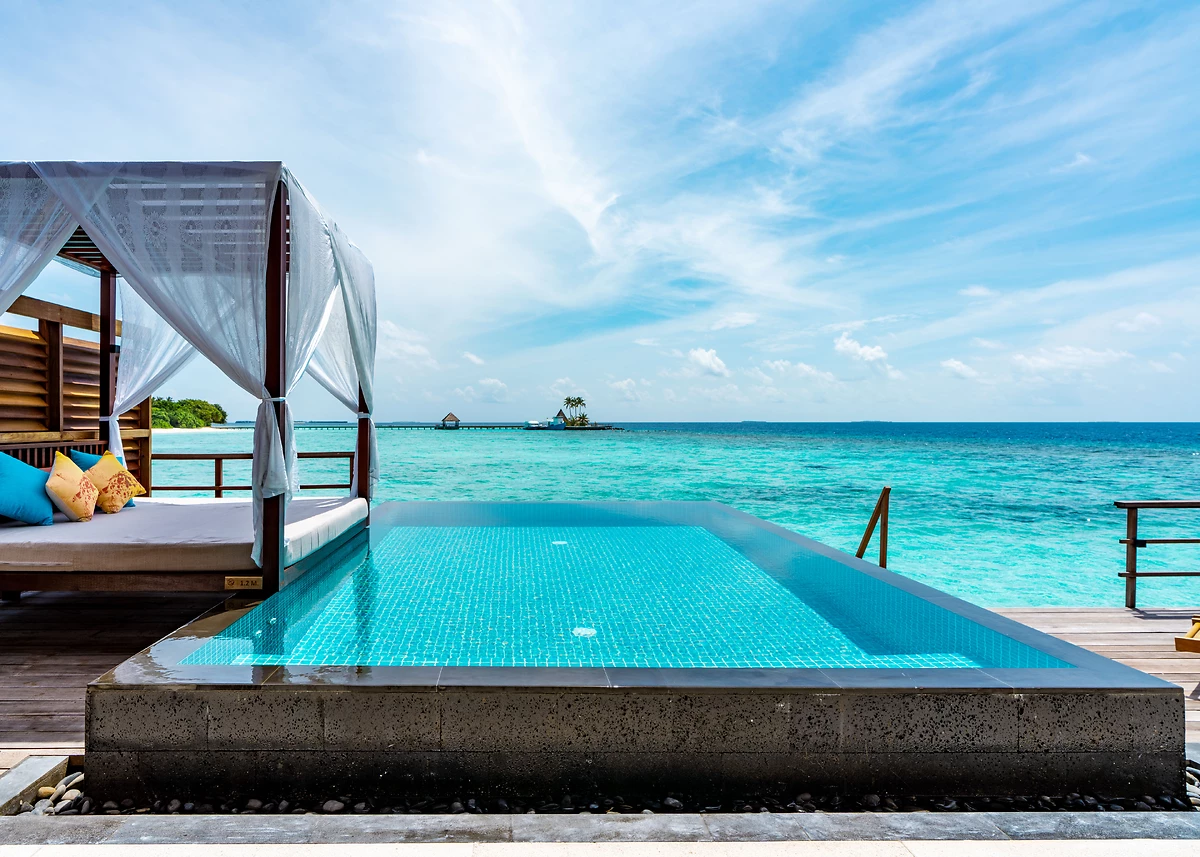 Villa océan sur pilotis avec piscine orientée lever du soleil