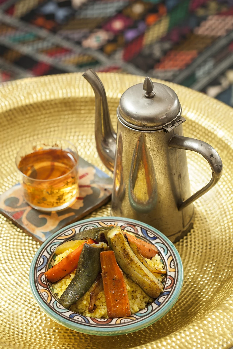 Couscous et thé, Maroc