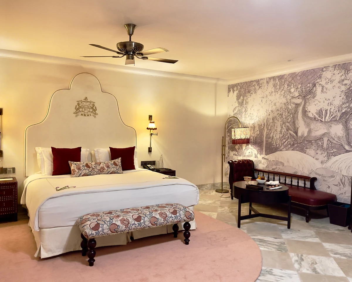 Visuel Hotel - Taj Usha Kiran Palace 5*