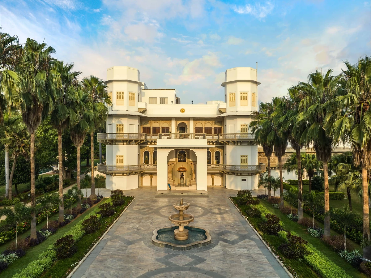 Visuel Hotel - Taj Usha Kiran Palace 5*