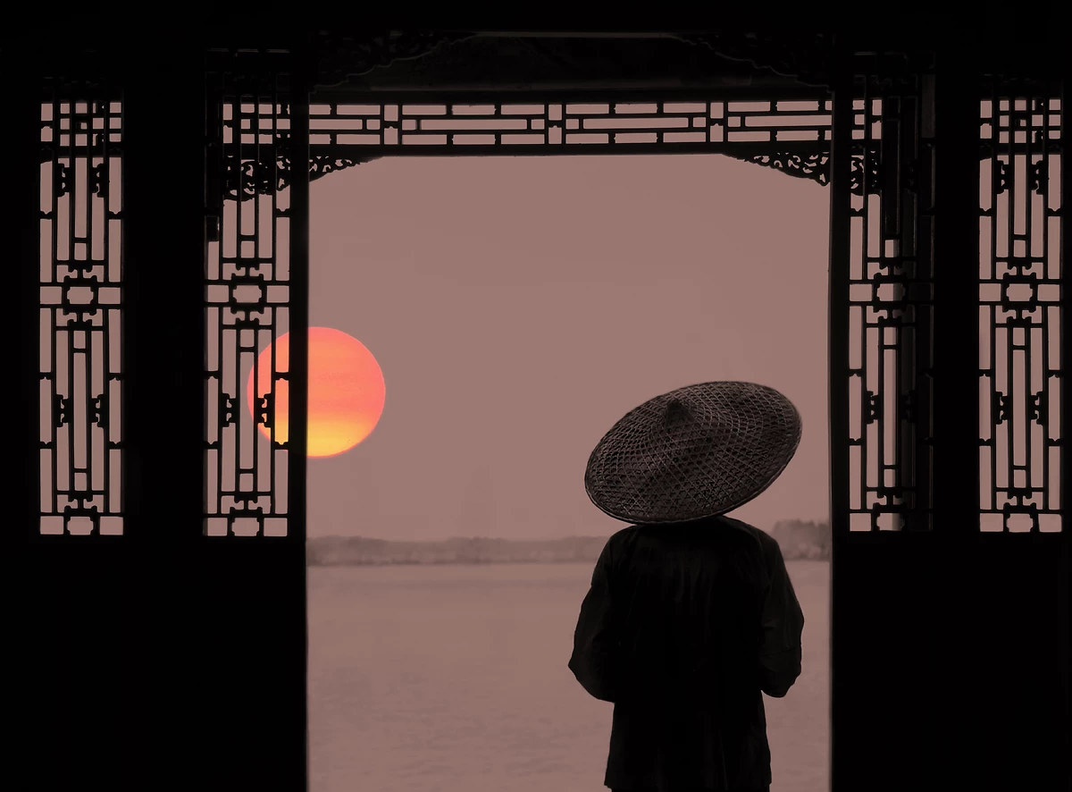 Lever de soleil depuis le Palais d'été, Beijing, Chine