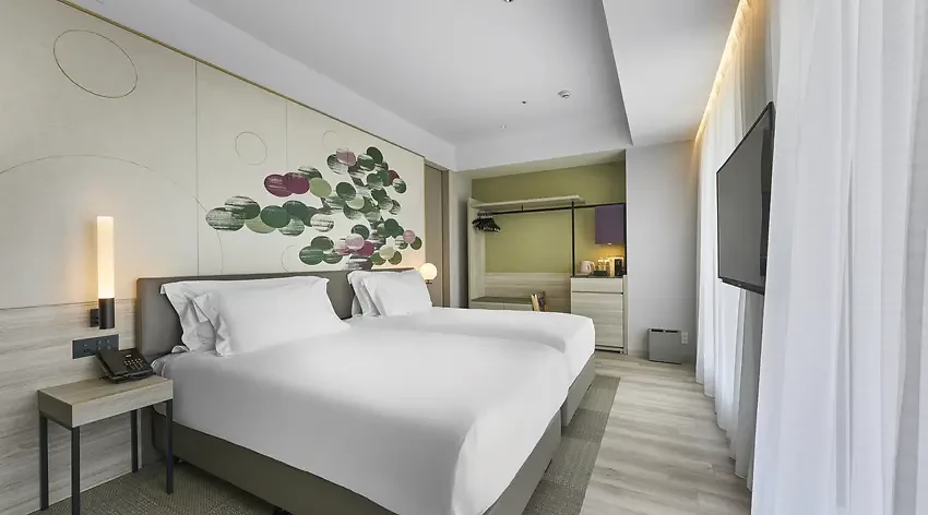Visuel Hotel - Centara Grand Hotel 5*