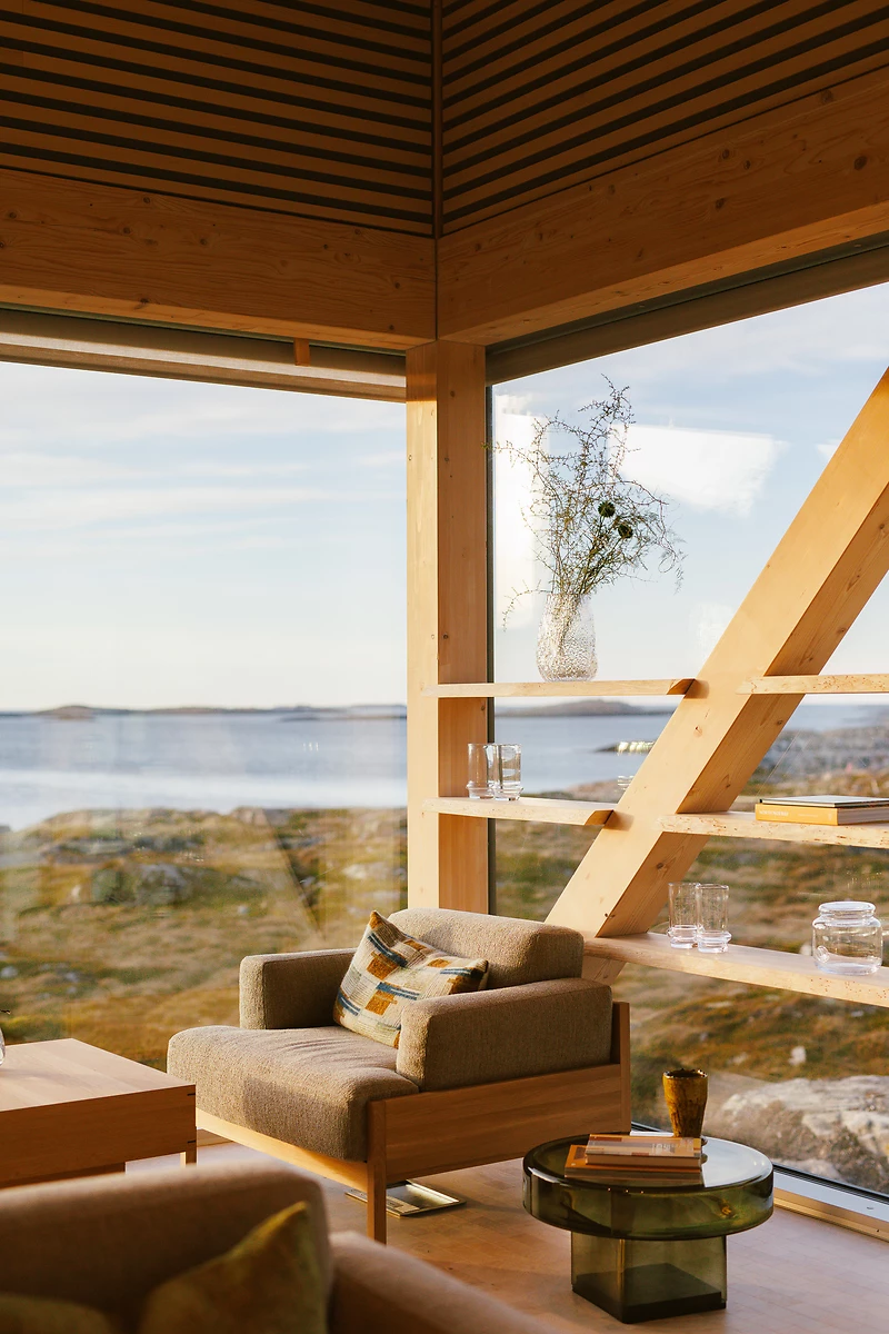 Lounge avec vue sur les côtes, Ytri