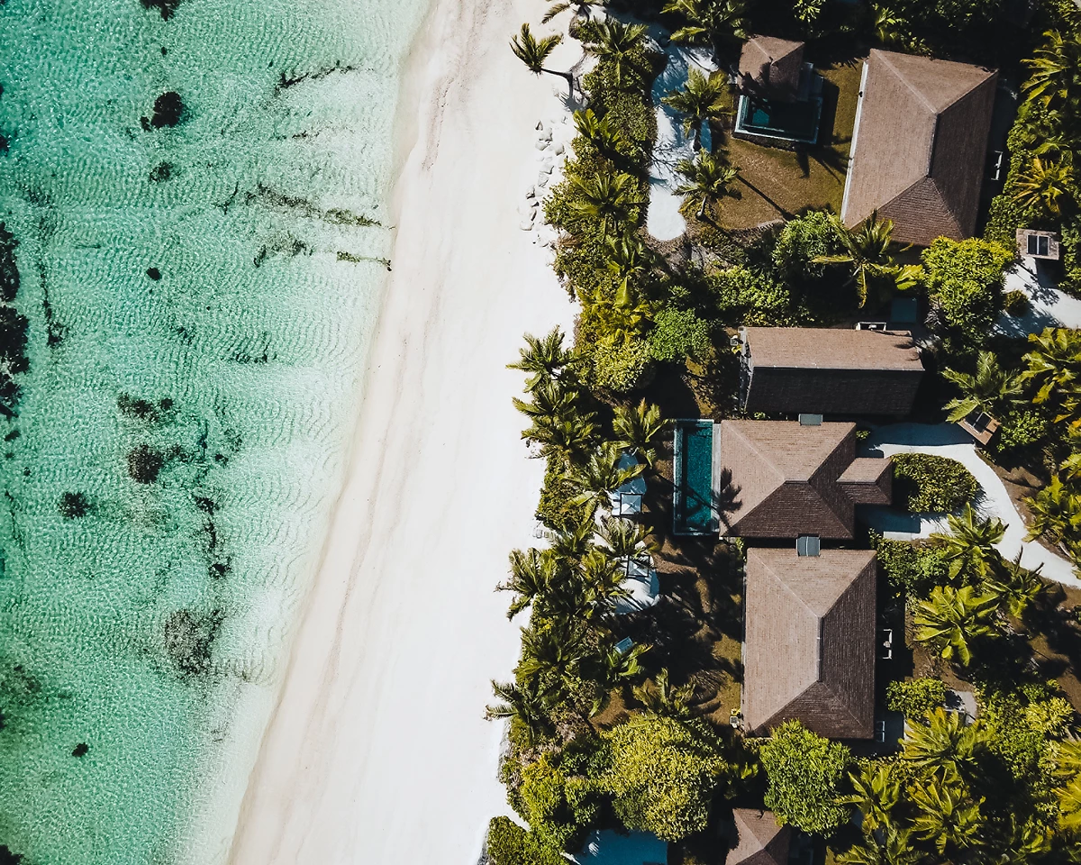 Vue aérienne sur les villas, Four Seasons Resort Seychelles at Desroches Island, Seychelles
